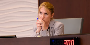 Theresa Carli Pontieri Calls for Better Accommodations From West Palm Coast Developer