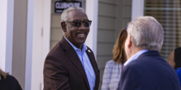 Jerry Demings Drops Gubernatorial Bid After Cancer Diagnosis
