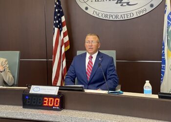Mike Norris Creates AI Draft for Palm Coast Budget Cuts